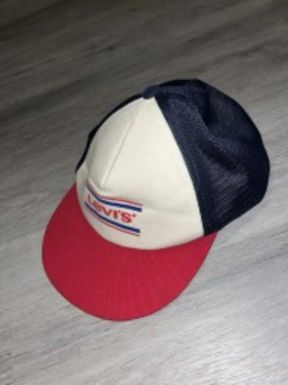Vintage Levi’s Red White Blue Mesh Trucker Hat Adjustable One Size